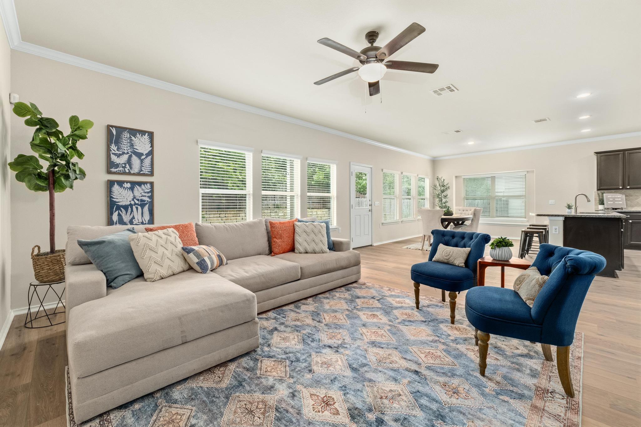 10124 Pinnacle Crest Loop Austin TX 78747