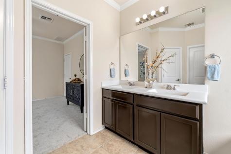 10124 Pinnacle Crest Loop Austin TX 78747