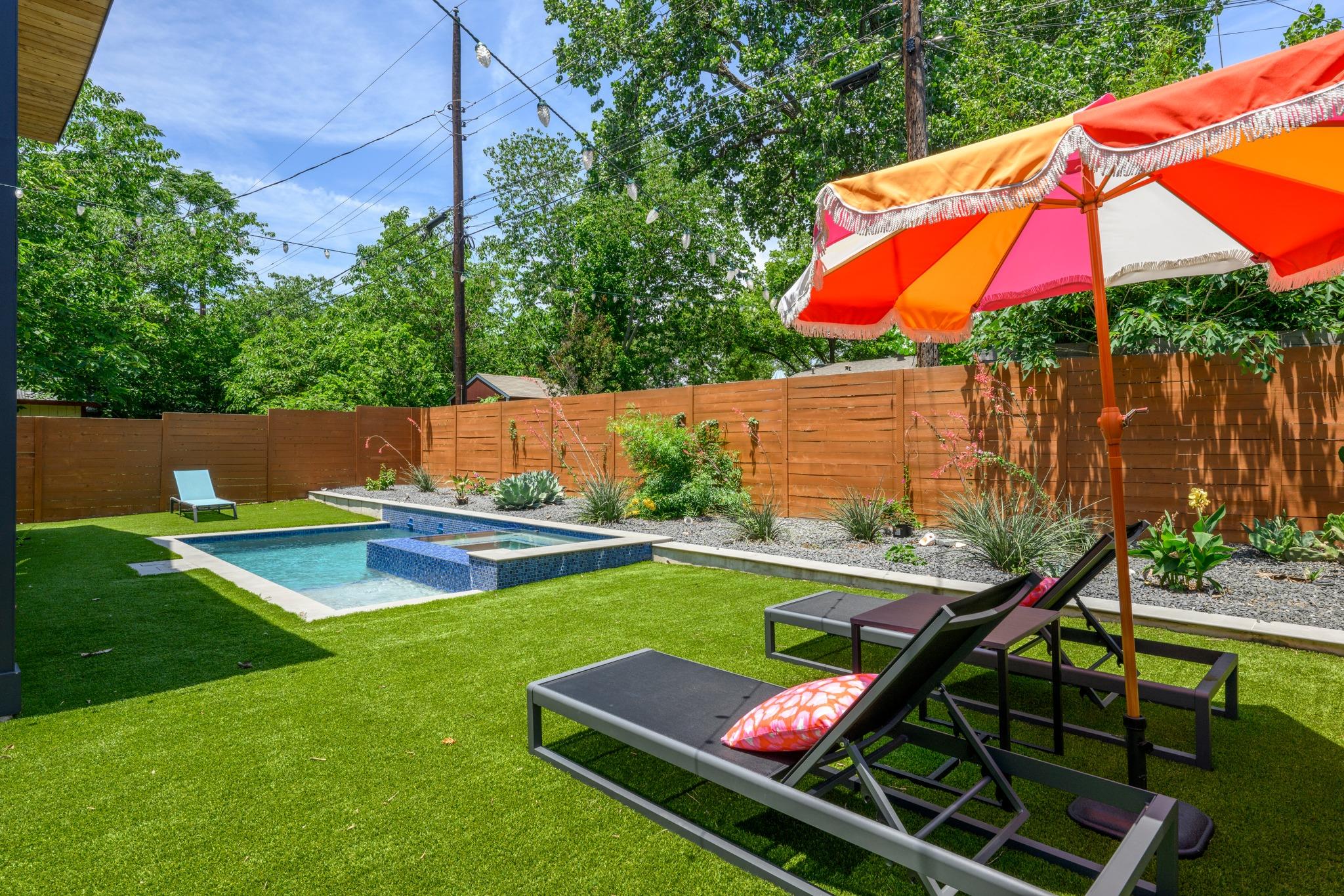 4804 Gladeview Austin TX 78745
