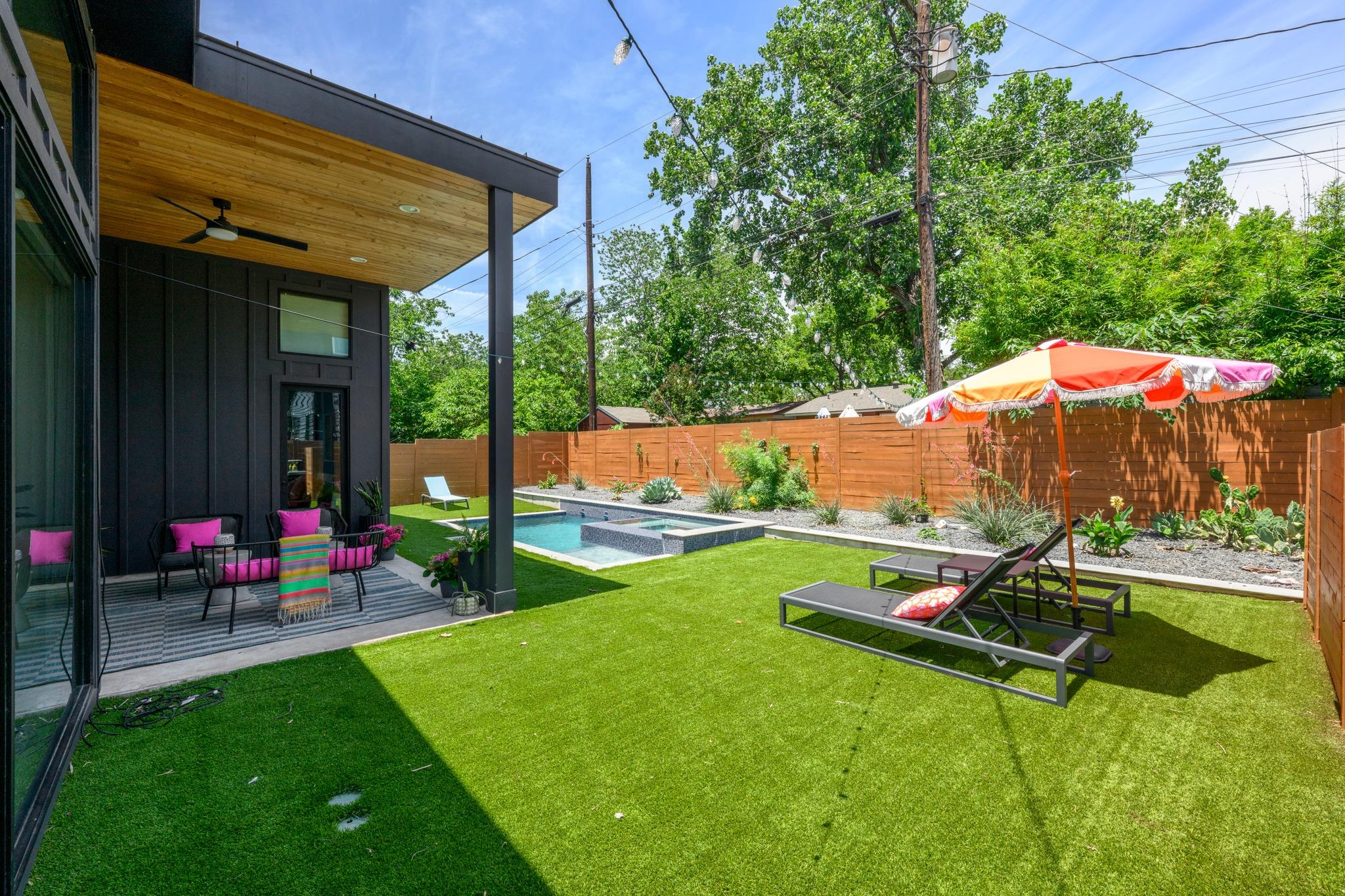 4804 Gladeview Austin TX 78745