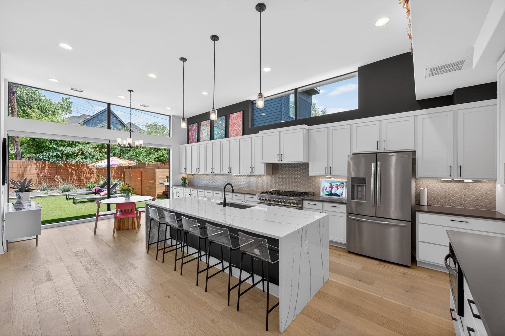 4804 Gladeview Austin TX 78745