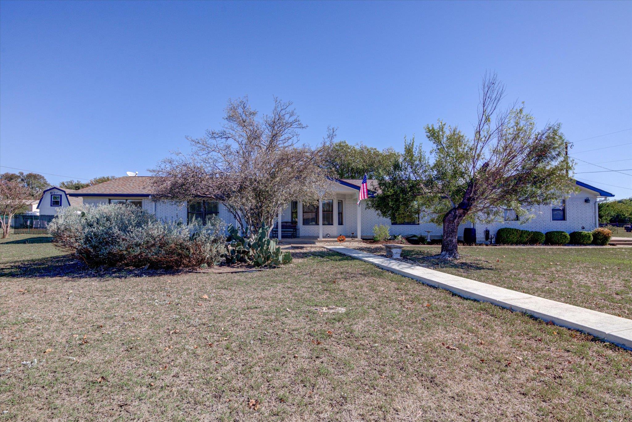 200 Harbor Cir Circle Georgetown TX 78633