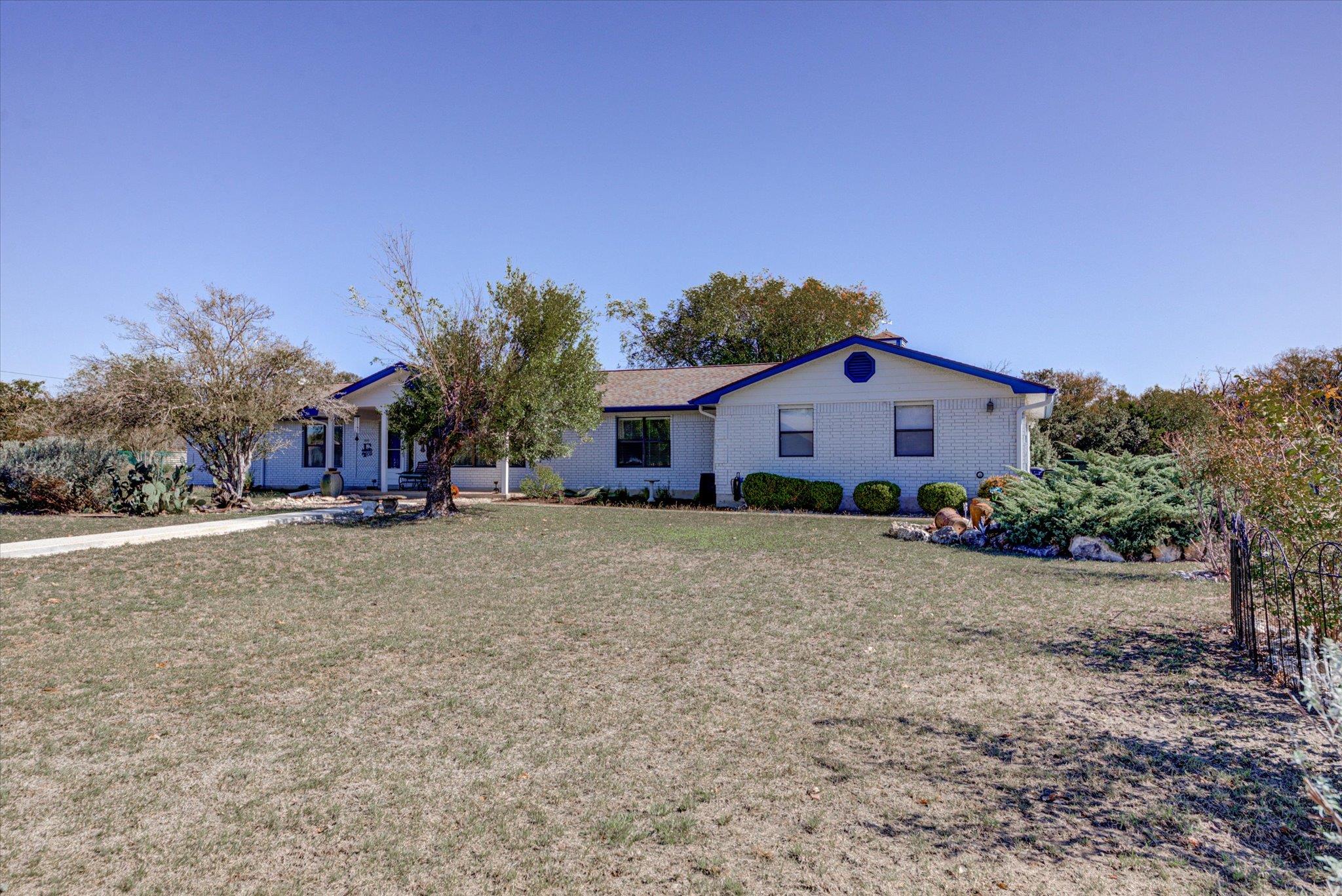 200 Harbor Cir Circle Georgetown TX 78633