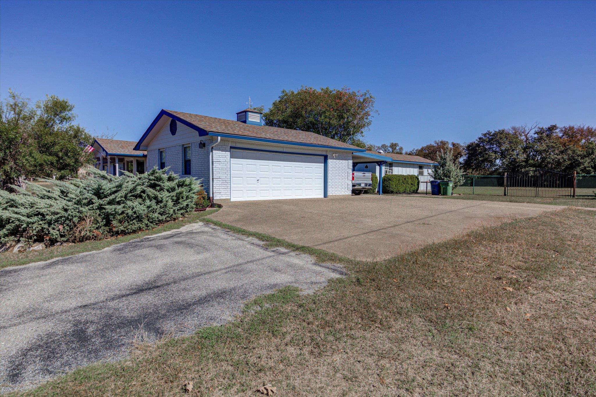 200 Harbor Cir Circle Georgetown TX 78633