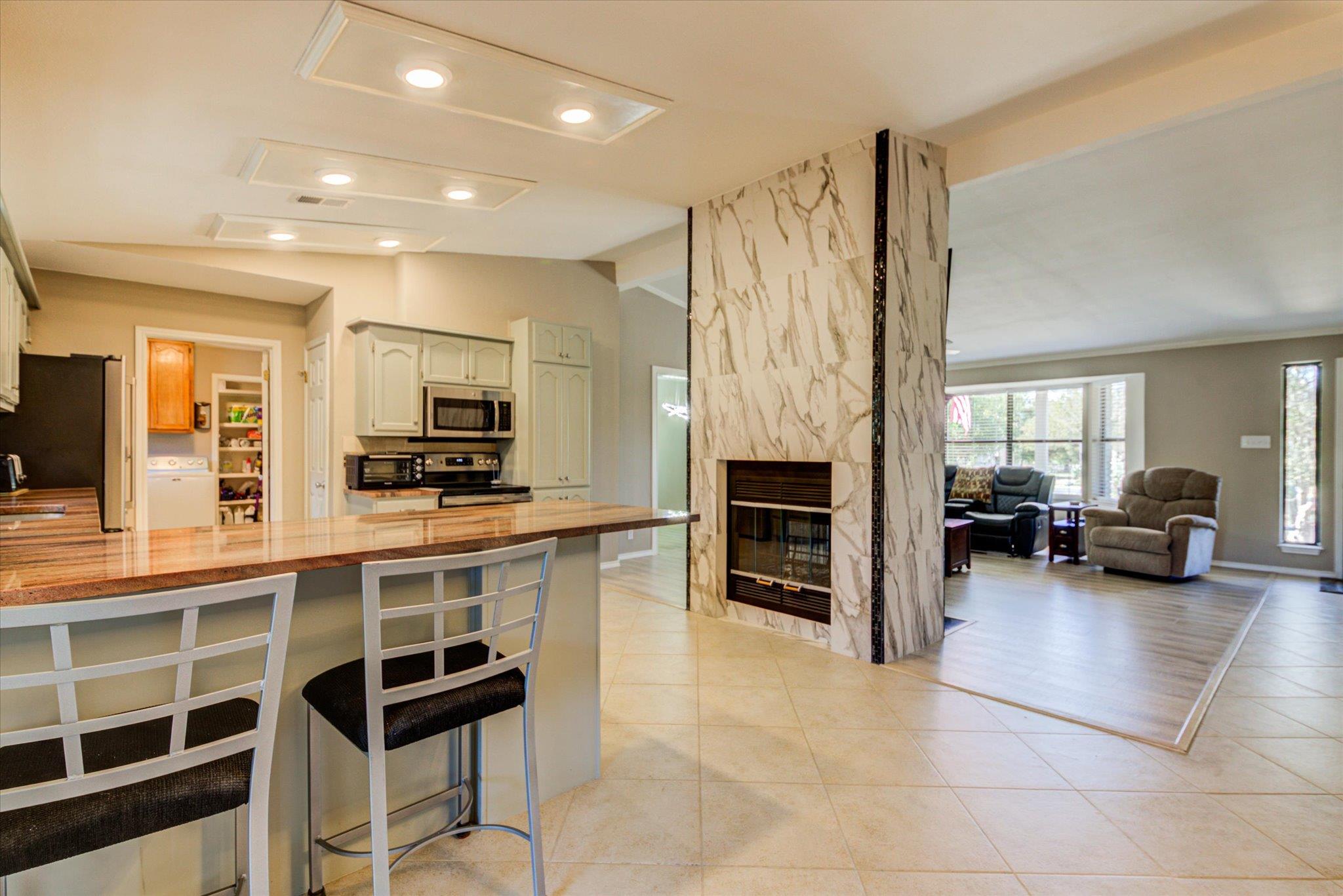 200 Harbor Cir Circle Georgetown TX 78633
