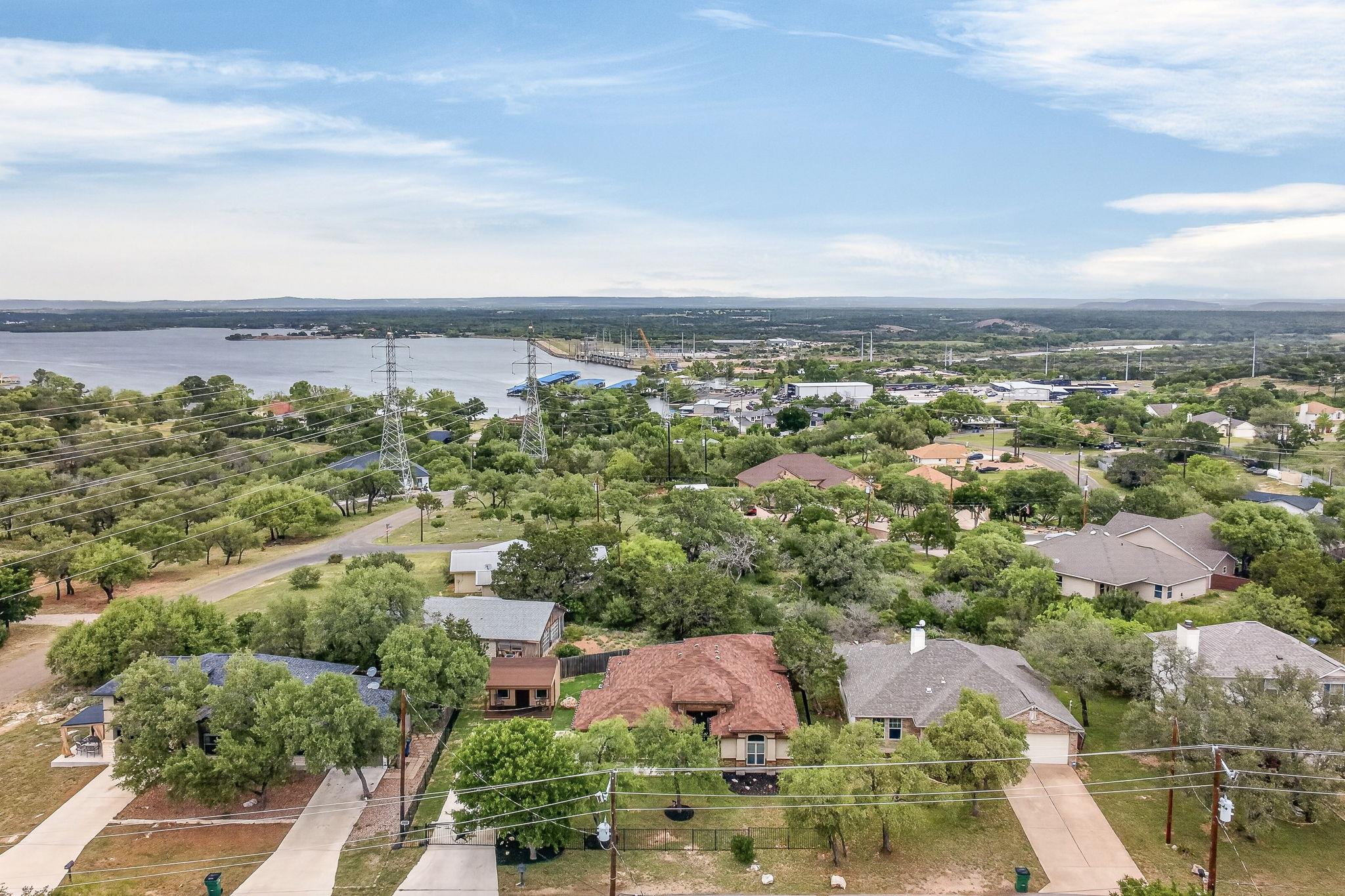 212 Knights Row Cottonwood Shores TX 78657