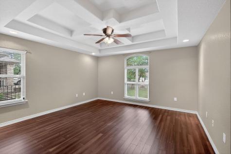 212 Knights Row Cottonwood Shores TX 78657