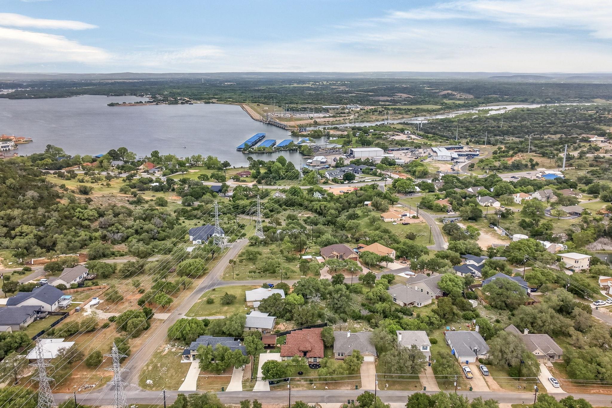 212 Knights Row Cottonwood Shores TX 78657