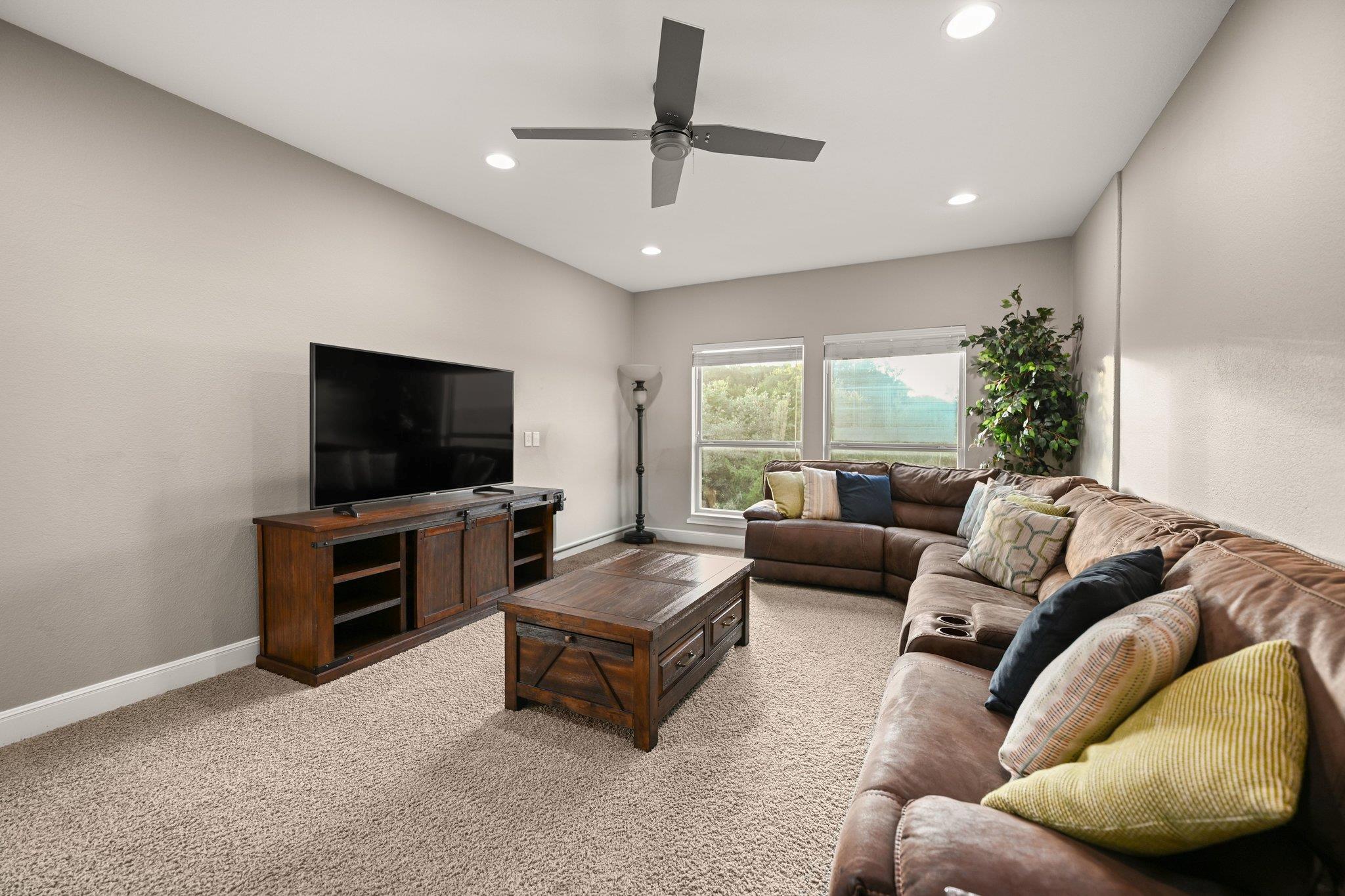 22524 Rock Wren Road Spicewood TX 78669