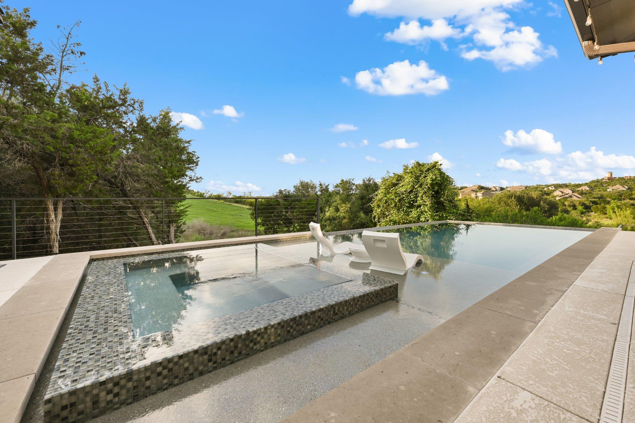 22524 Rock Wren Road Spicewood TX 78669