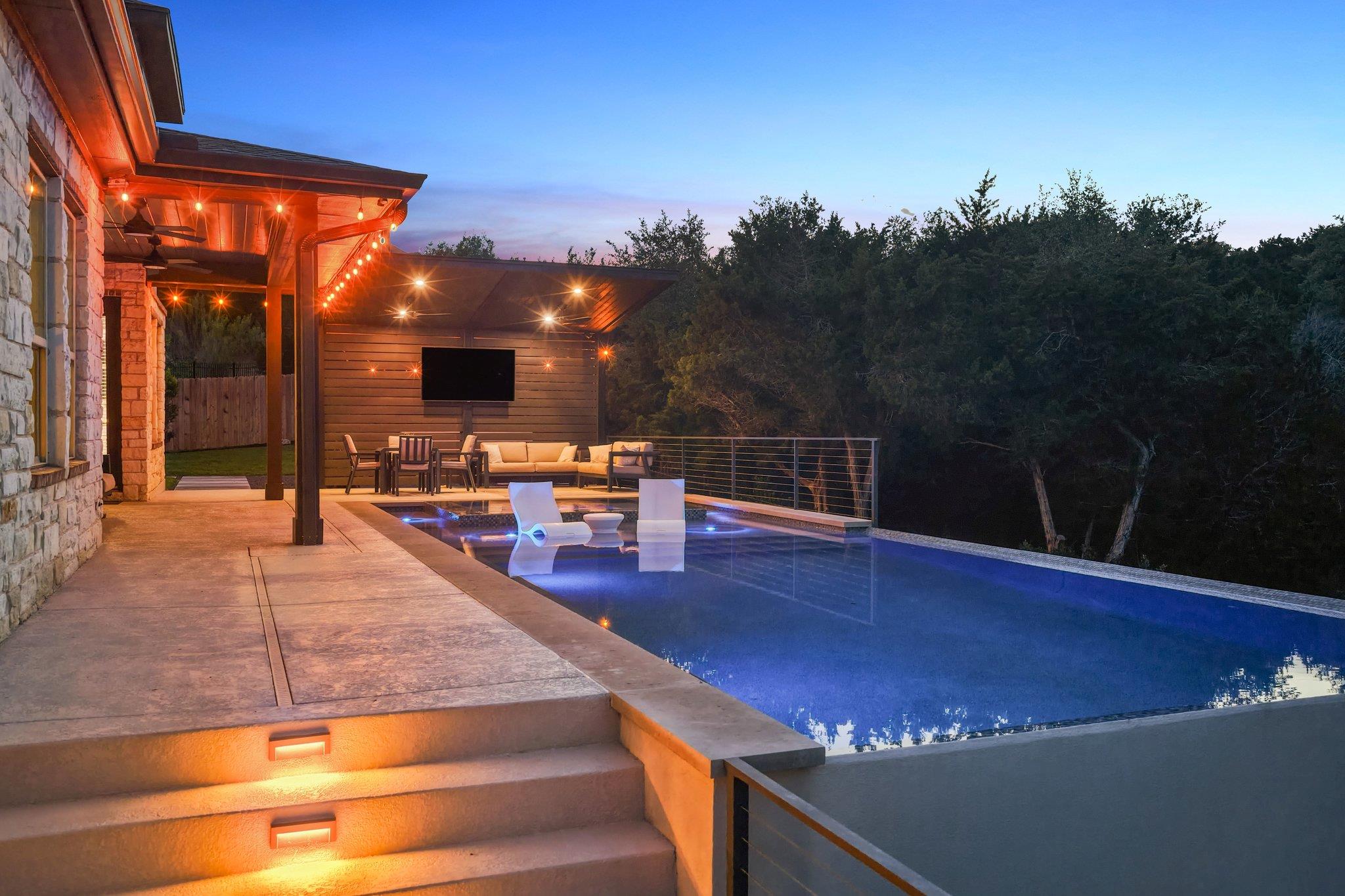 22524 Rock Wren Road Spicewood TX 78669