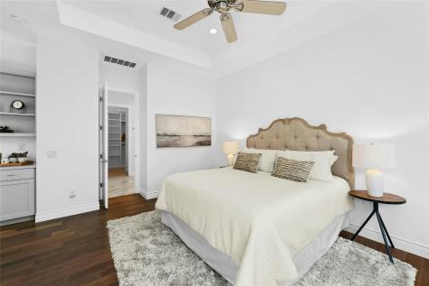 3 Camwood Trail The Hills TX 78738