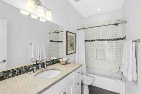 3 Camwood Trail The Hills TX 78738