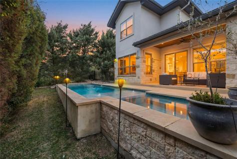 3 Camwood Trail The Hills TX 78738