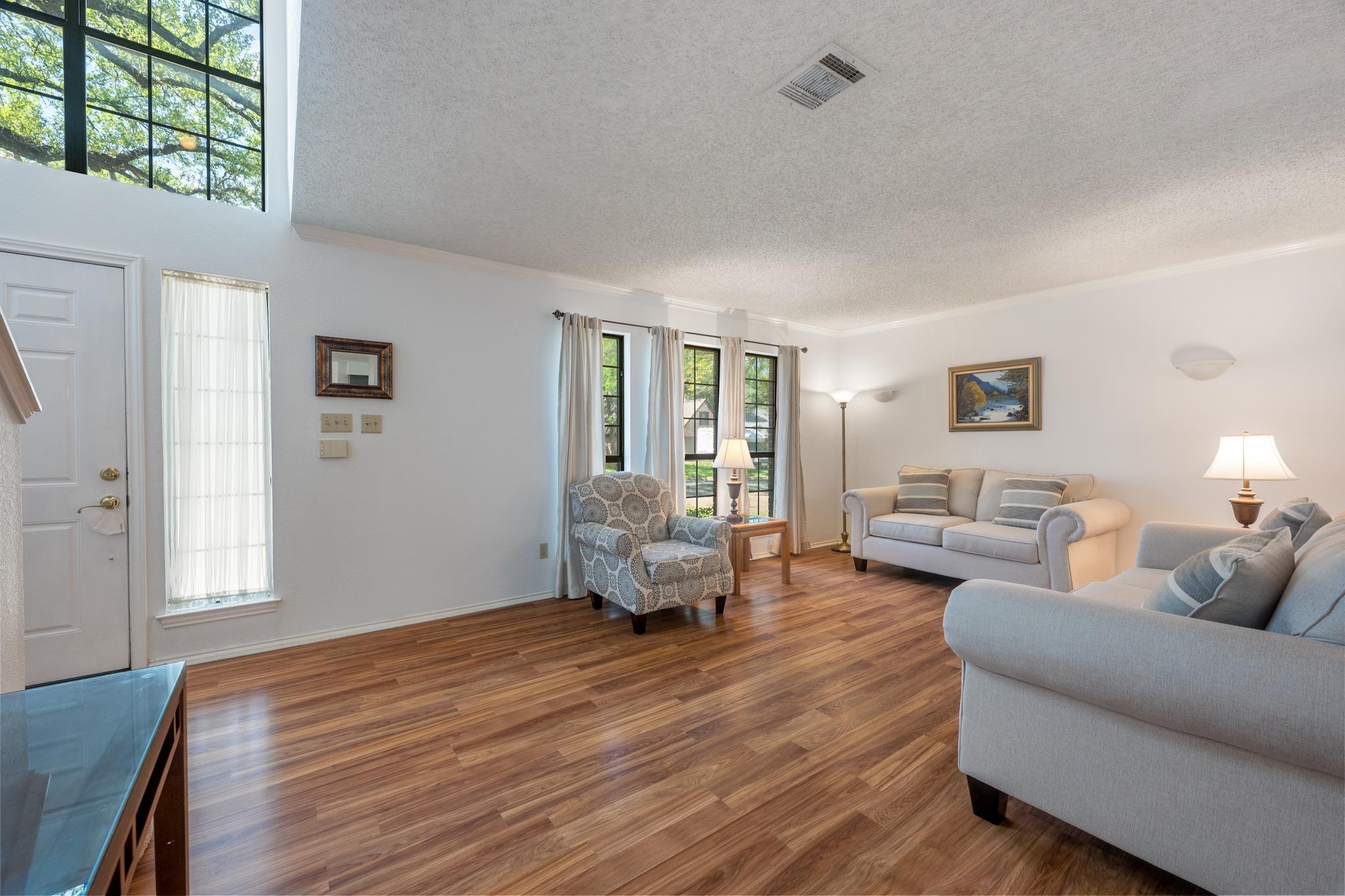 13113 Bidwell Drive Austin TX 78729