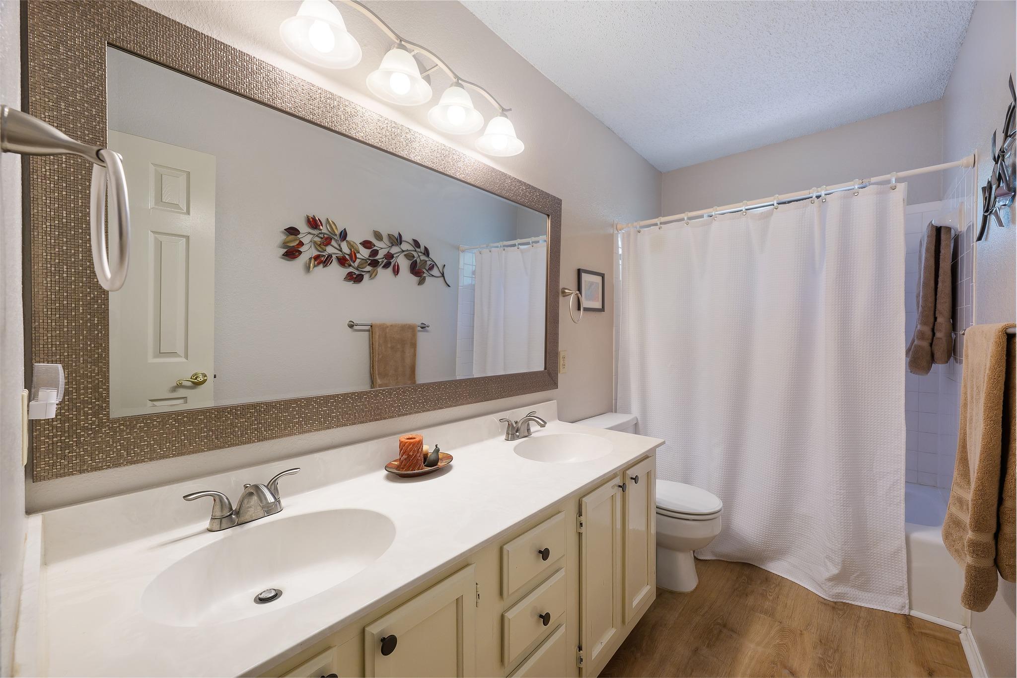 13113 Bidwell Drive Austin TX 78729