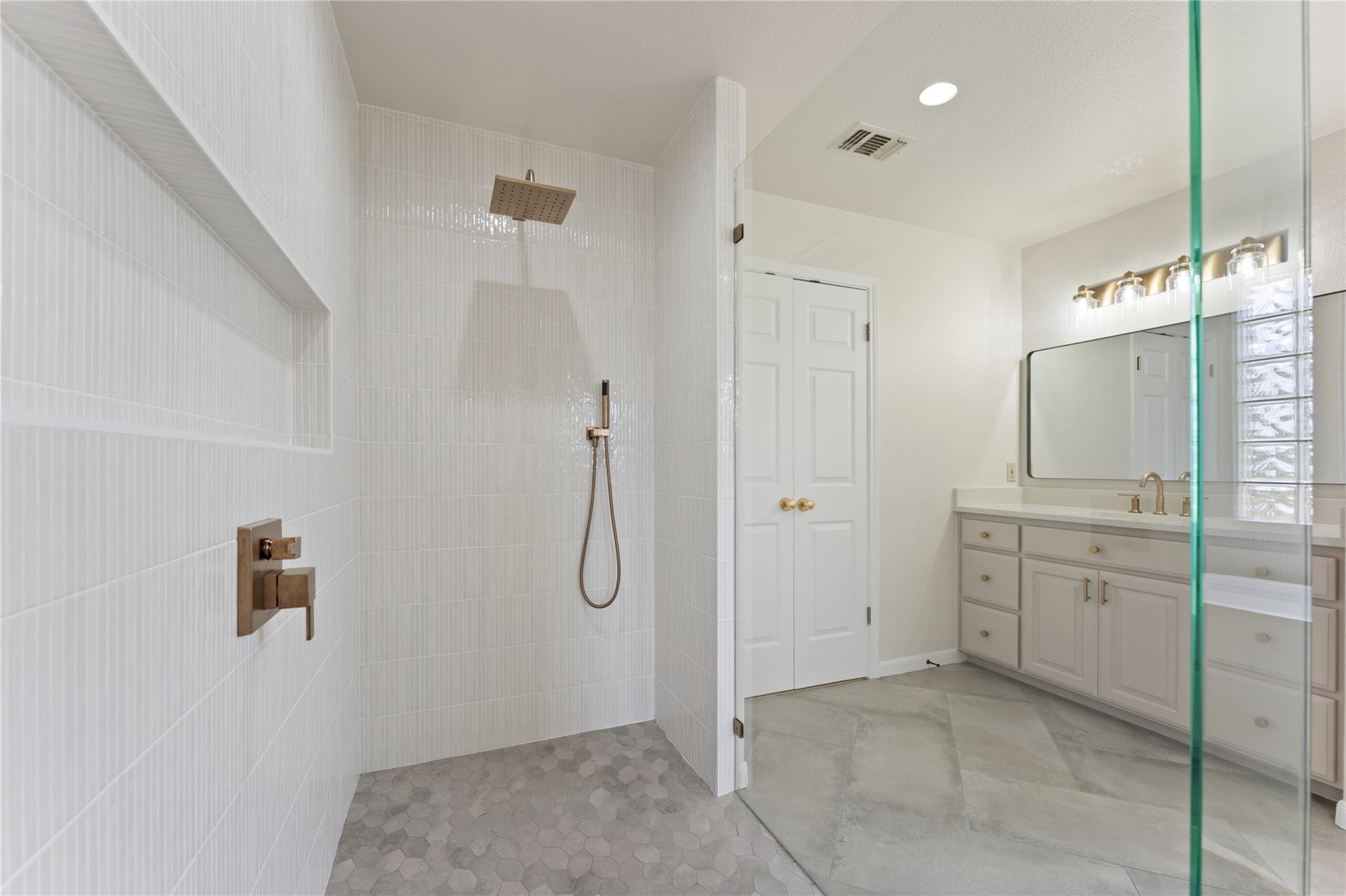 294 Hidden Creek Drive Dripping Springs TX 78620