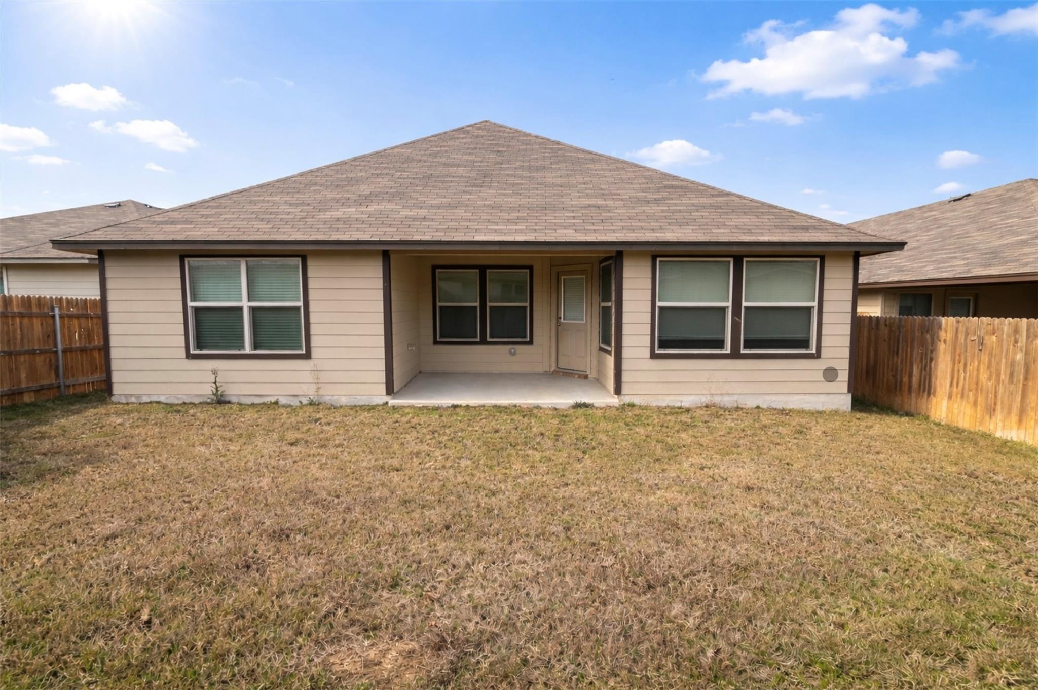 148 Pivot Drive Taylor TX 76574
