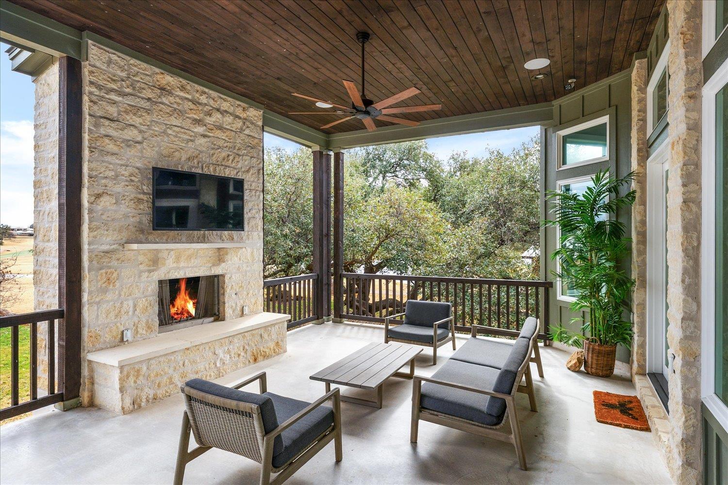 103 Stillwater Horseshoe Bay TX 78657