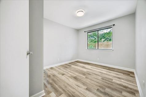 3811 Stonecroft Drive Austin TX 78749