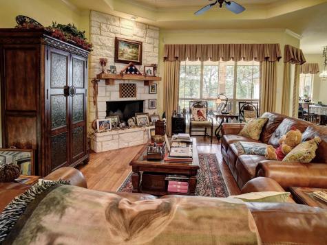 203 Wagon Way Bastrop TX 78602