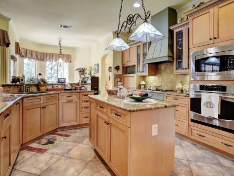 203 Wagon Way Bastrop TX 78602