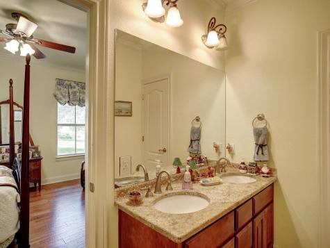 203 Wagon Way Bastrop TX 78602