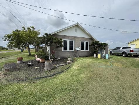 549 Marshall Johnson Avenue S Port Lavaca TX 77979