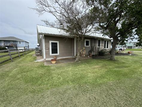 549 Marshall Johnson Avenue S Port Lavaca TX 77979