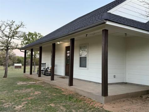 1032 Private Road 7039 Lexington TX 78947