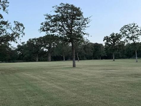 1032 Private Road 7039 Lexington TX 78947