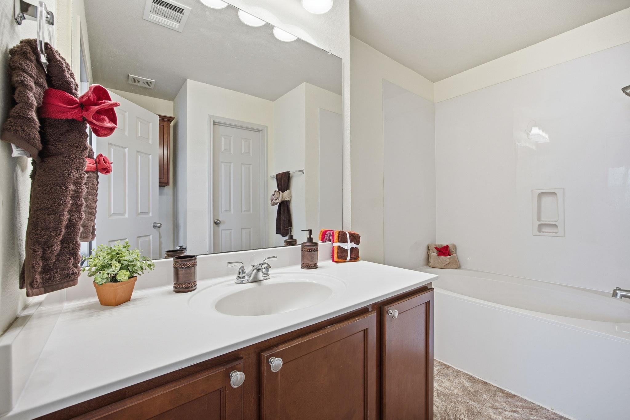 408 Azurite Drive Jarrell TX 76537