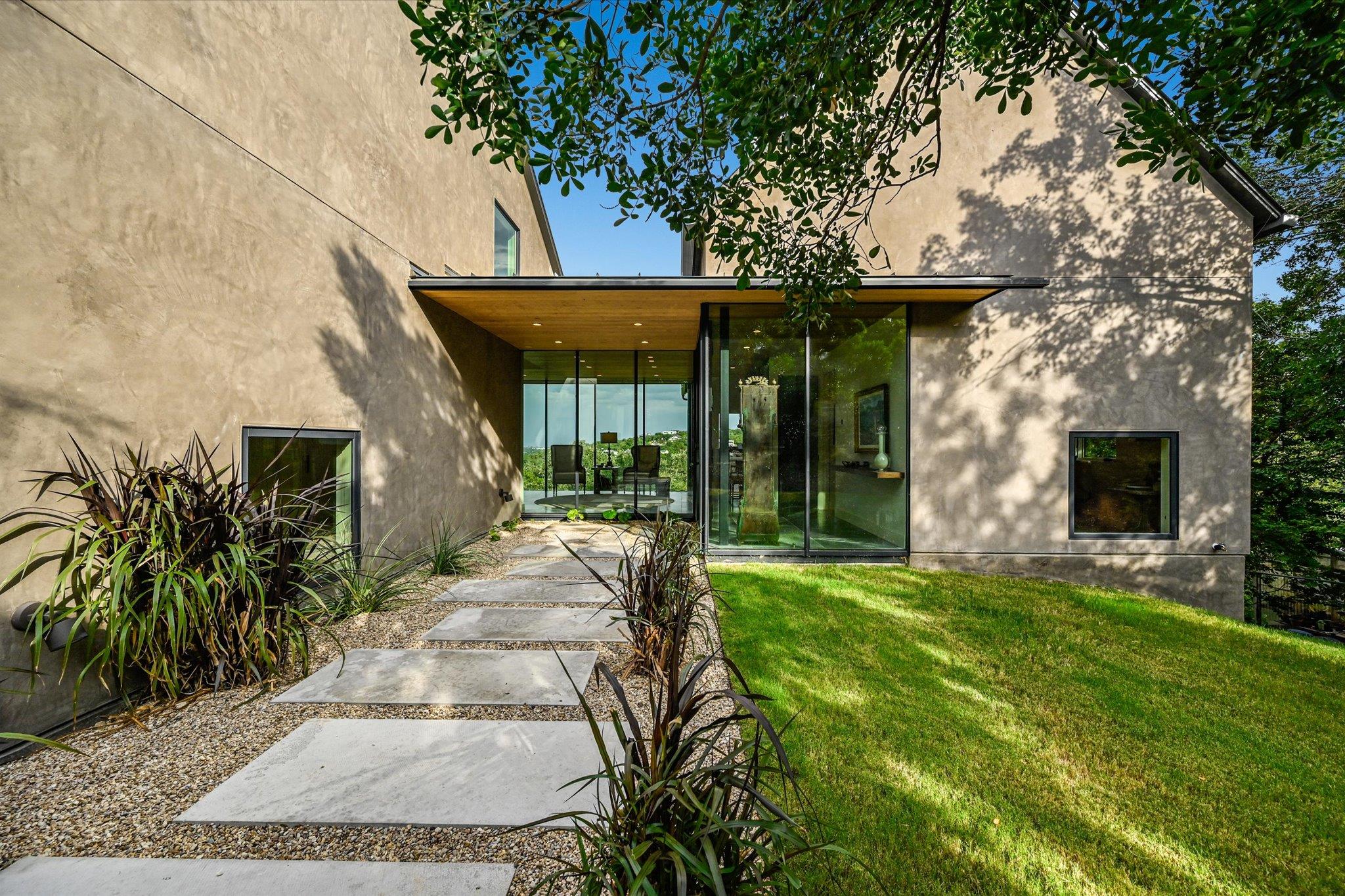 2405 Deer Pass Austin TX 78746