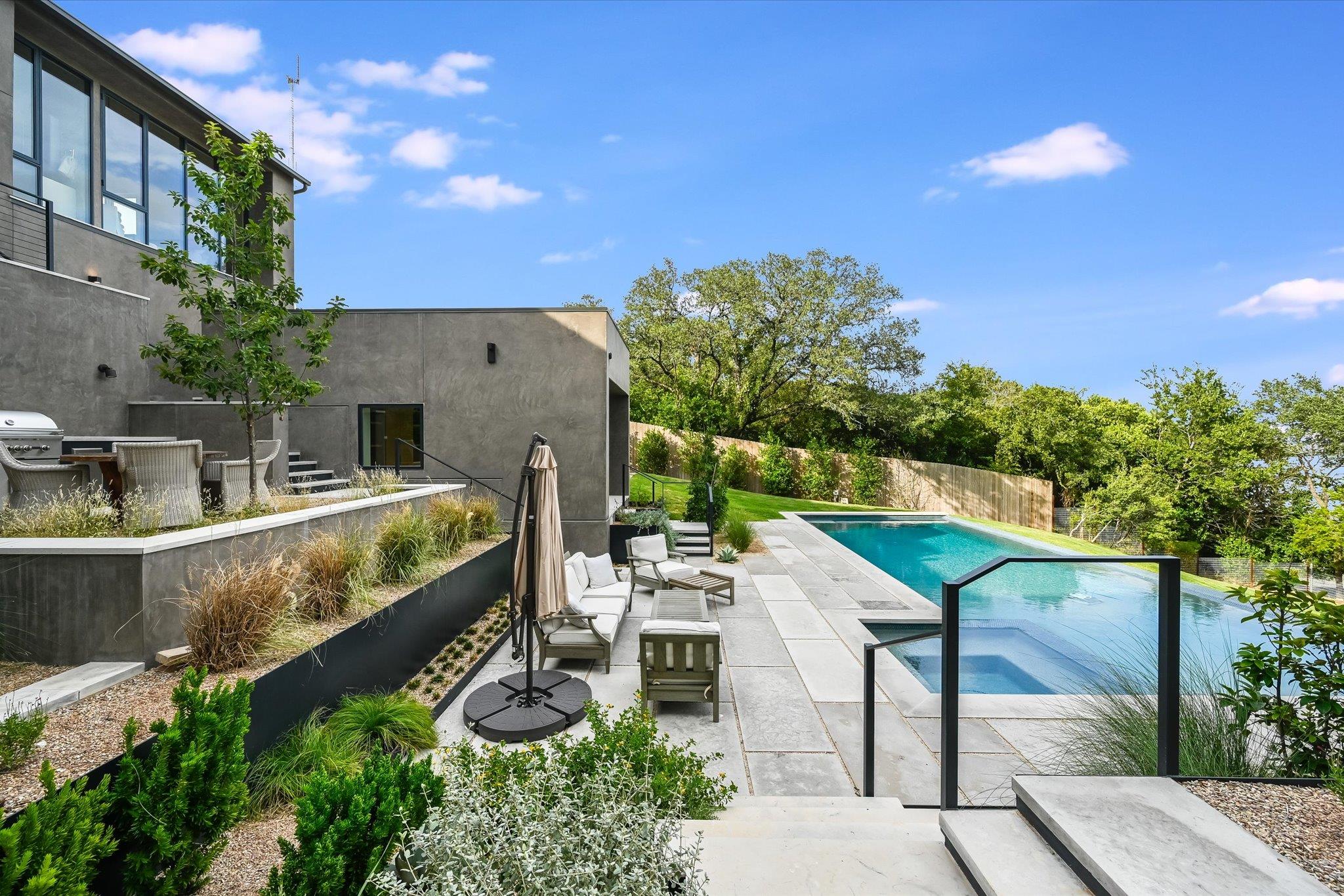 2405 Deer Pass Austin TX 78746