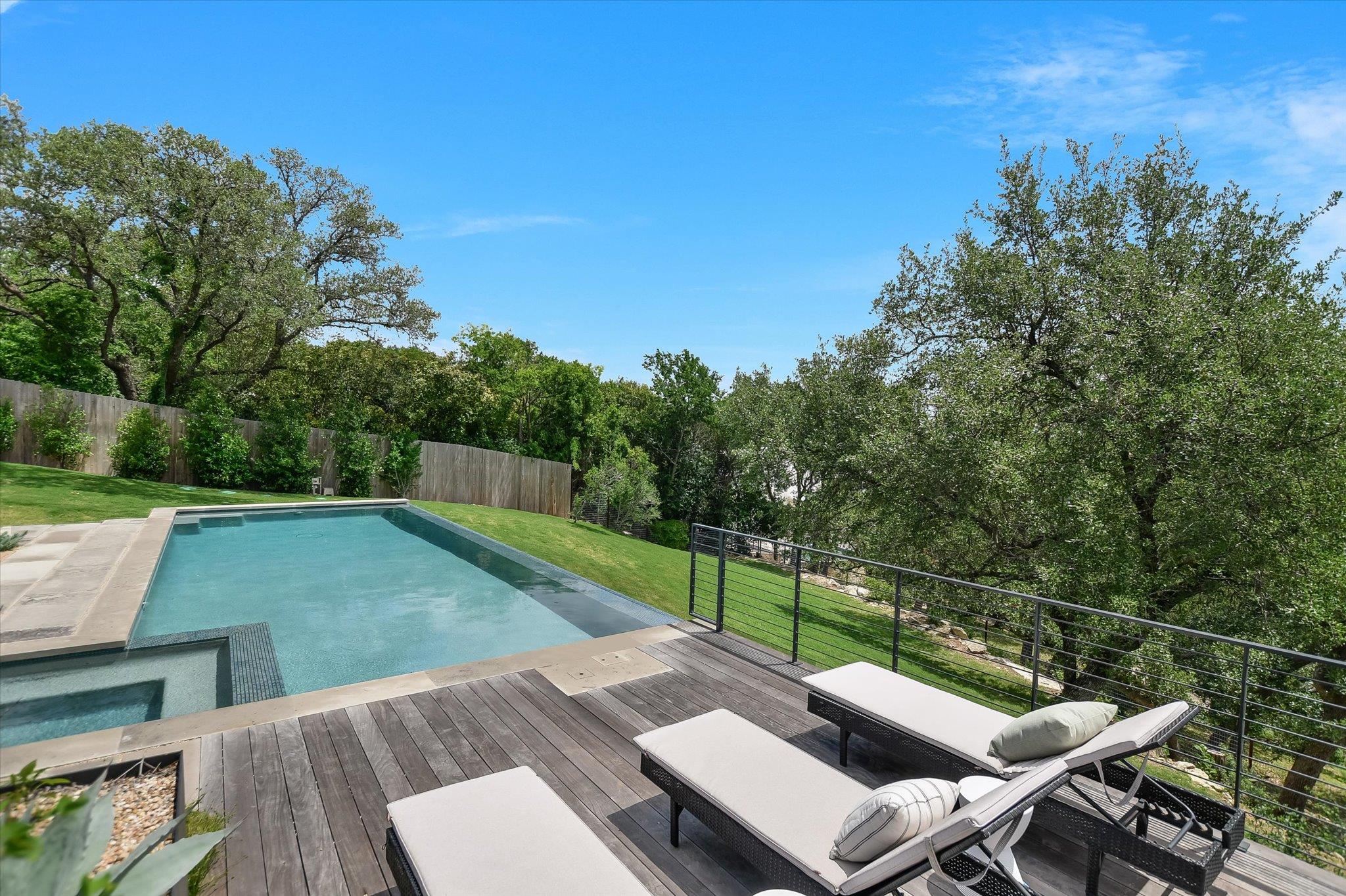 2405 Deer Pass Austin TX 78746