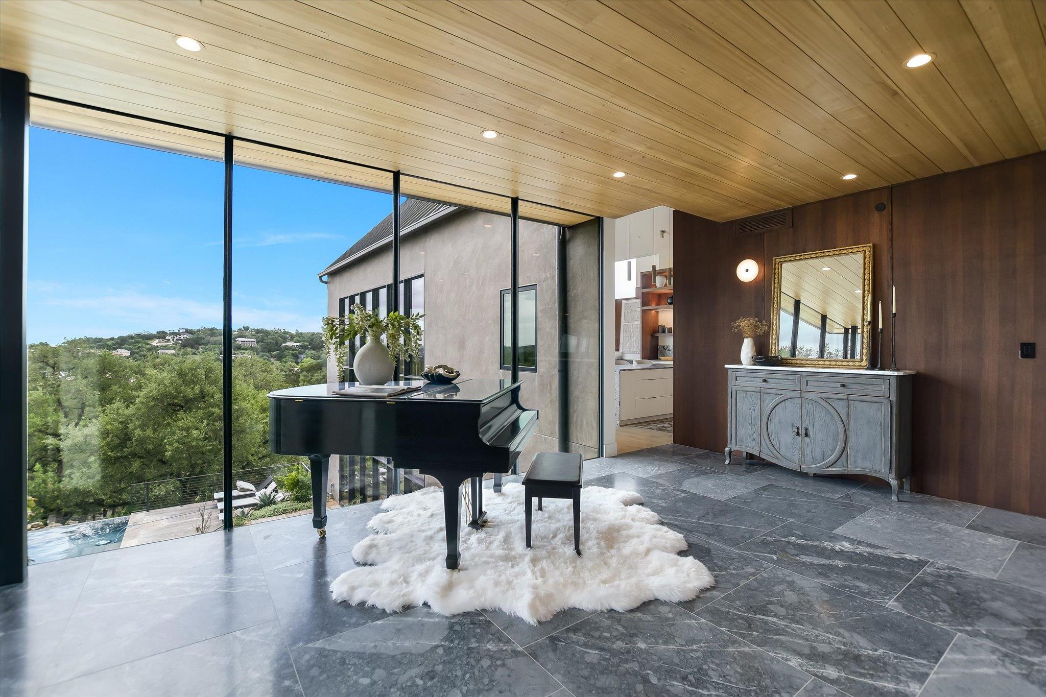 2405 Deer Pass Austin TX 78746