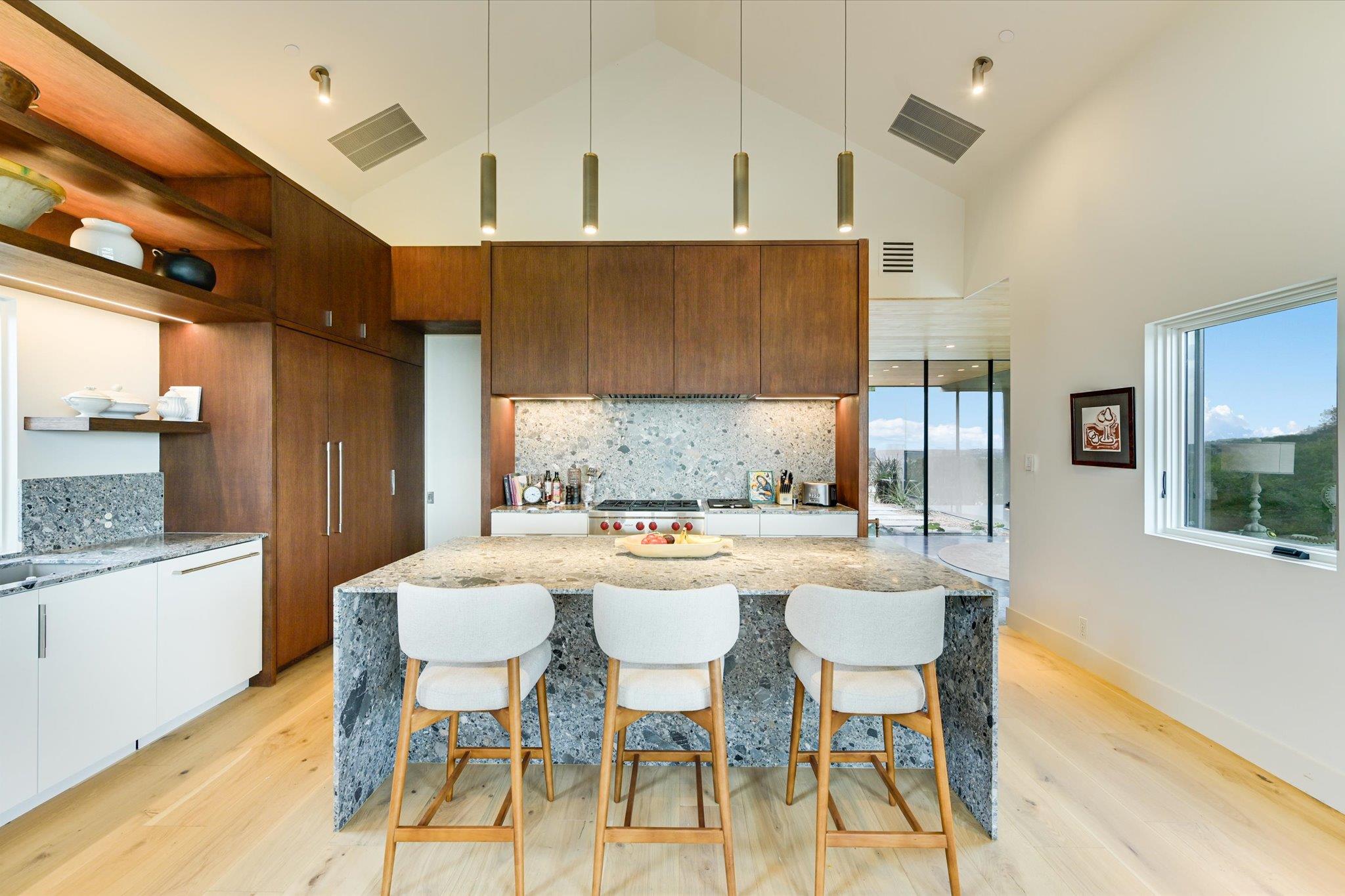 2405 Deer Pass Austin TX 78746