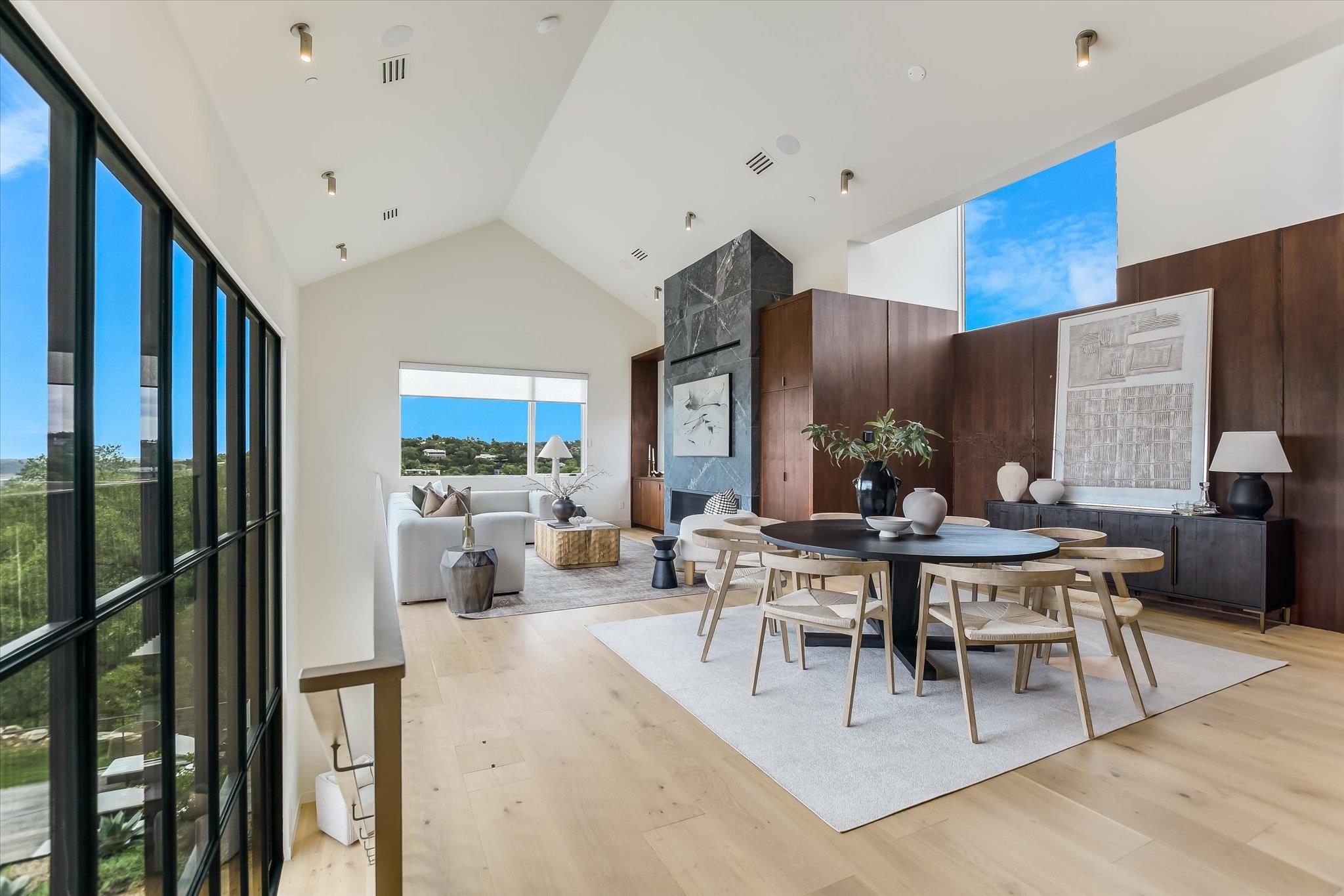 2405 Deer Pass Austin TX 78746