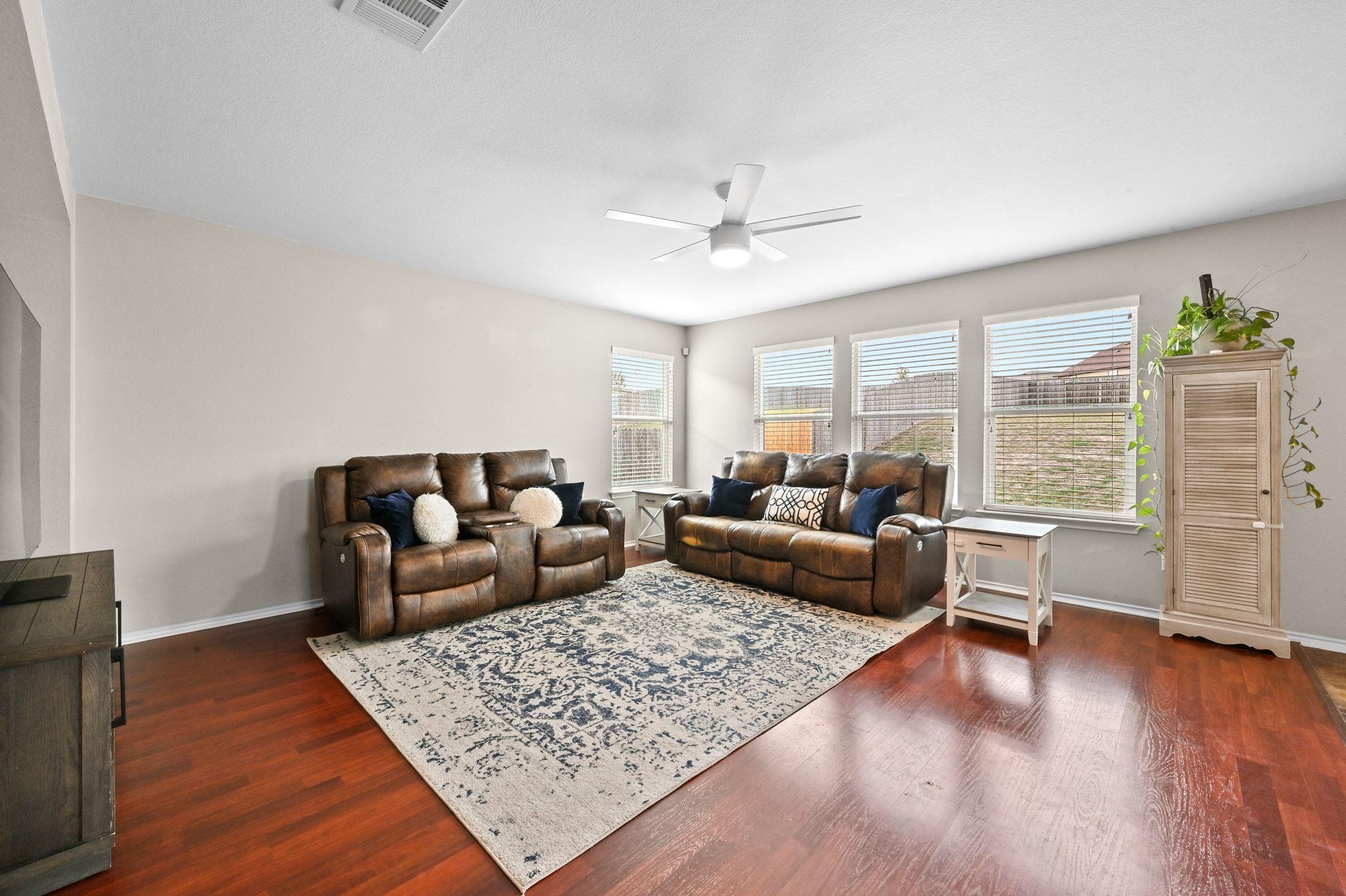 181 Cushman Drive Kyle TX 78640