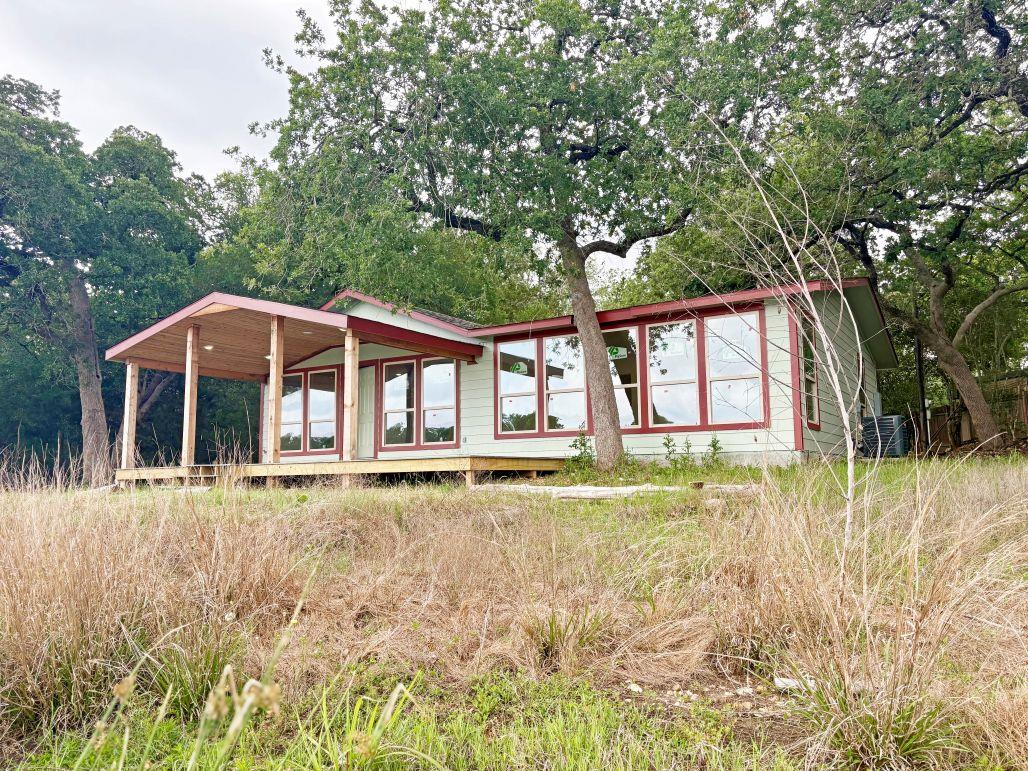 106 Caddo Smithville TX 78957