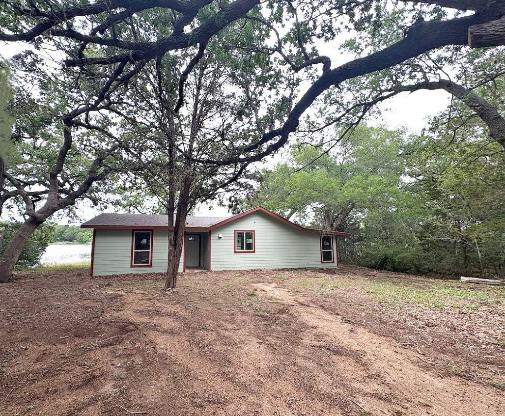 106 Caddo Smithville TX 78957