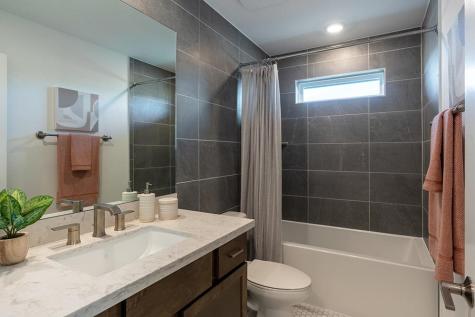 9204 The Ravine Way Austin TX 78744