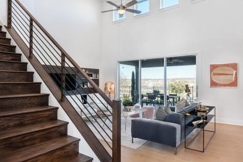 9204 The Ravine Way Austin TX 78744