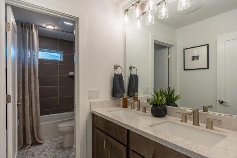 9204 The Ravine Way Austin TX 78744