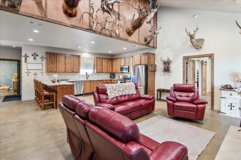 3411 Concho Trail Kingsland TX 78639
