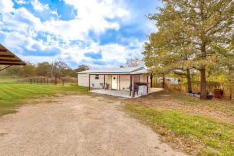 771 Hillje Road Kingsbury TX 78638
