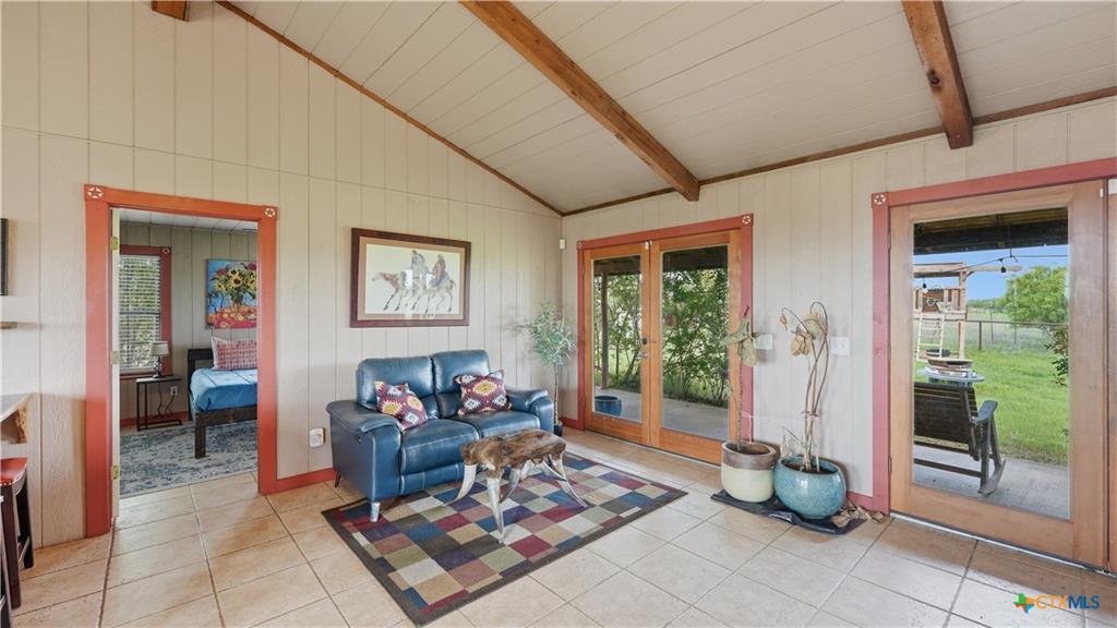 127 Offer Llano TX 78643