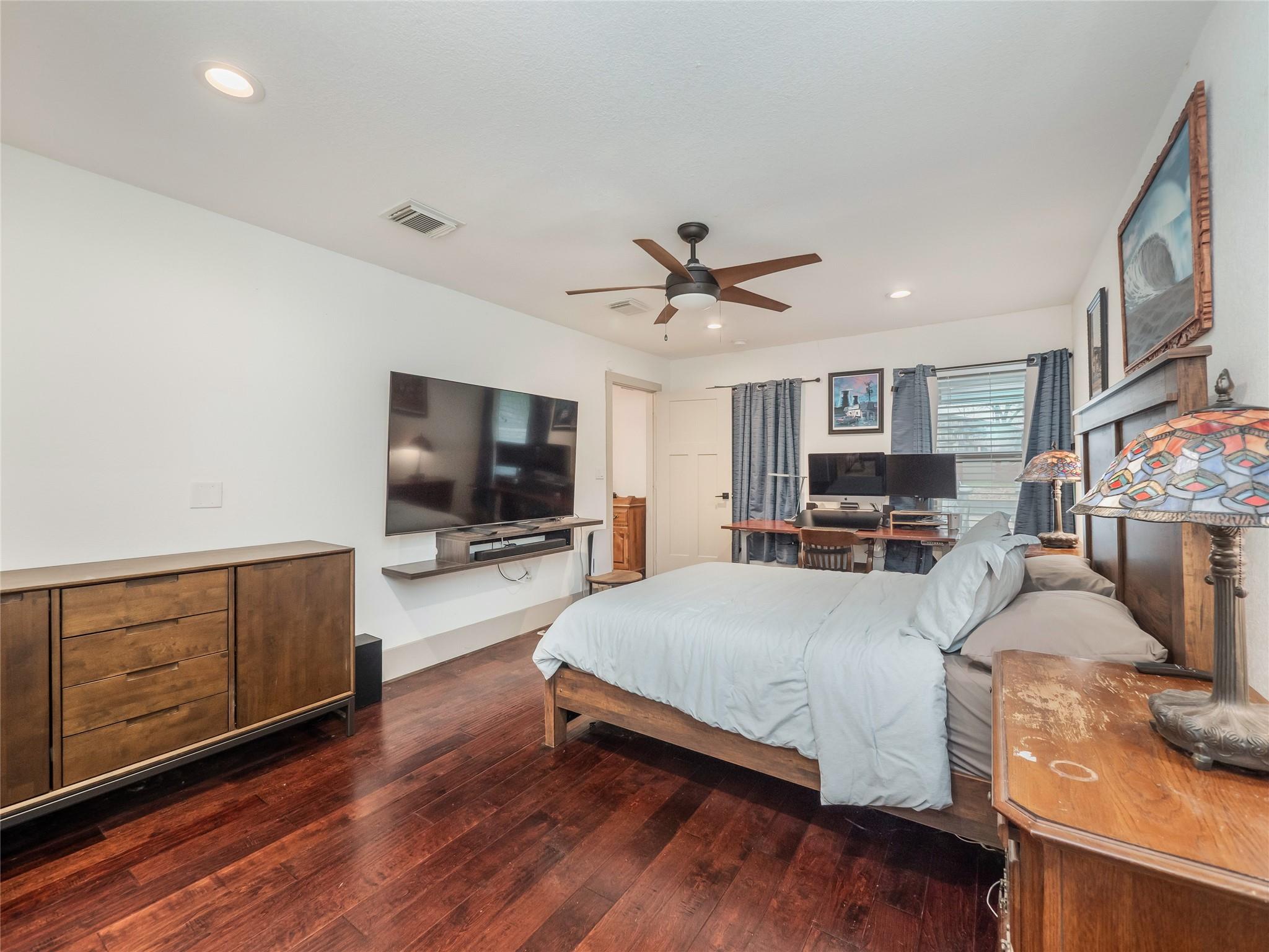 5701 Avenue G Austin TX 78752