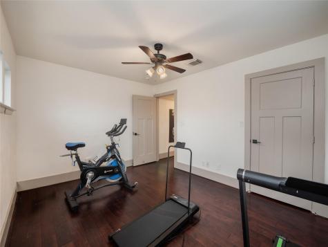5701 Avenue G Austin TX 78752