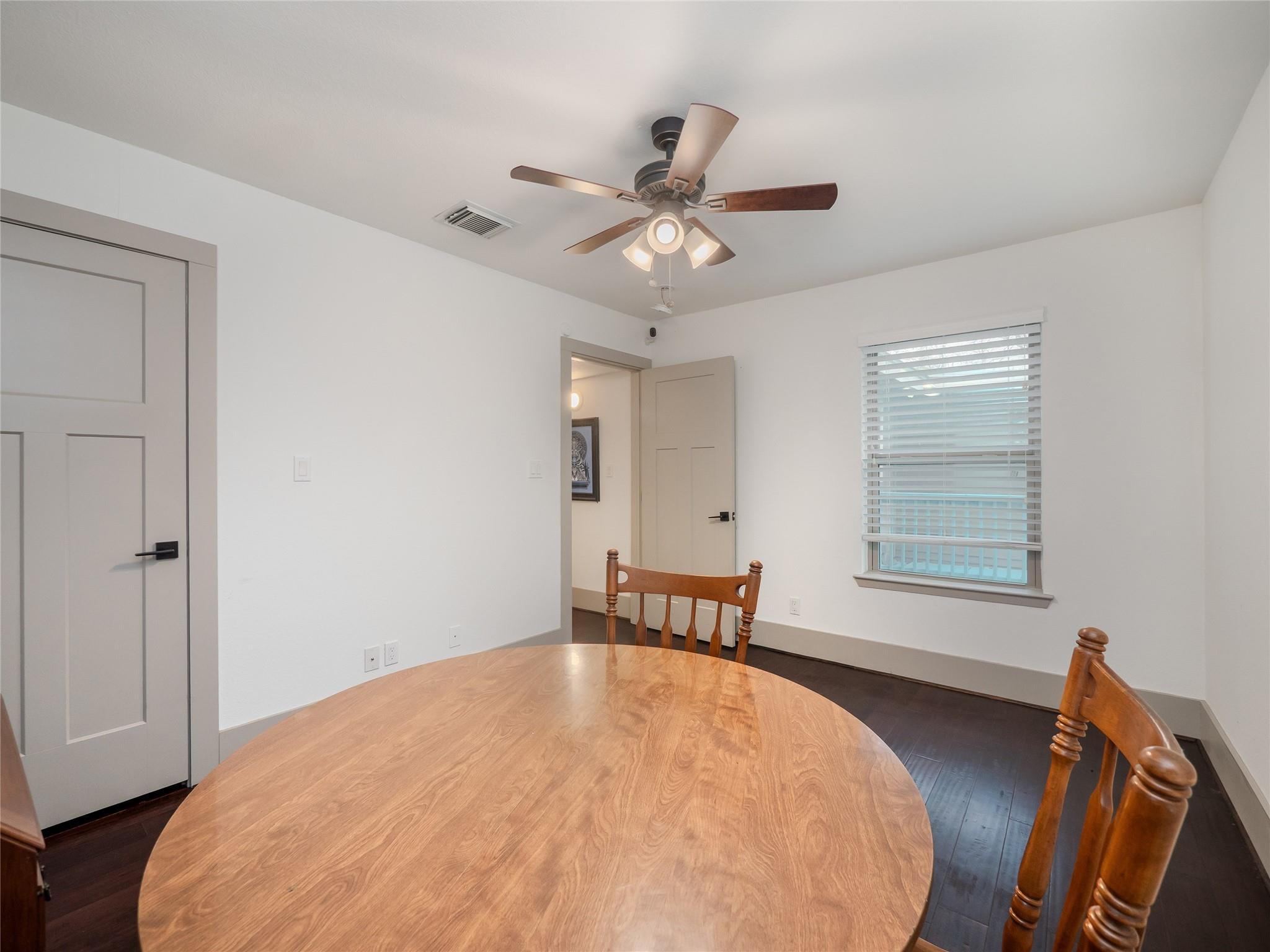 5701 Avenue G Austin TX 78752